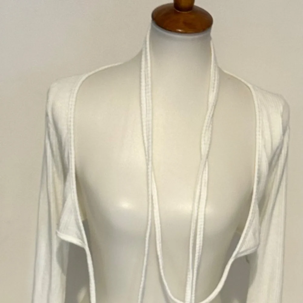 PaperMoon Crop Top White - Size S.